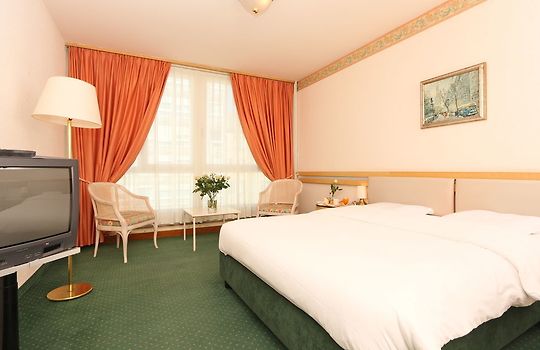 hotel drake longchamp